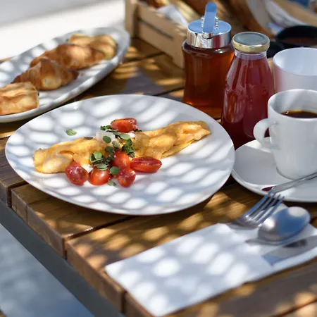 ホテル Cape 9 & Akrotírion