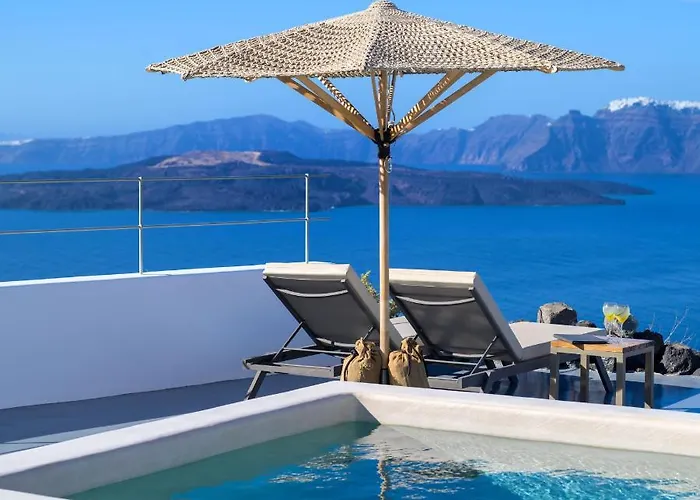 Cape 9 & 5* Akrotírion