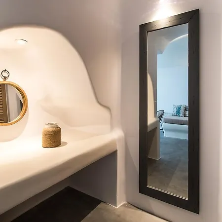 Hotel Cape 9 & Akrotiri (Santorini)