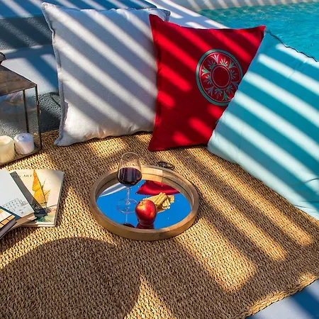 Cape 9 & 5* Akrotiri (Santorini)