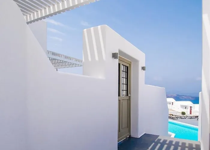 Hotel Cape 9 & Akrotírion