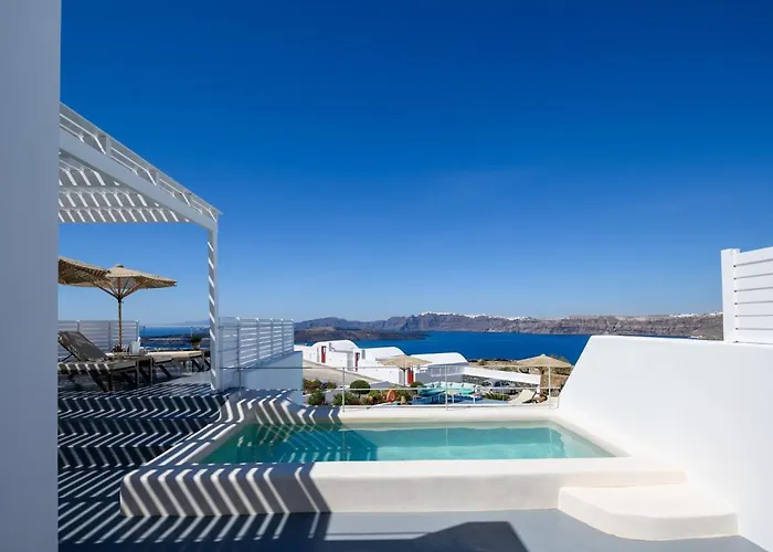 Cape 9 & Otel Akrotírion